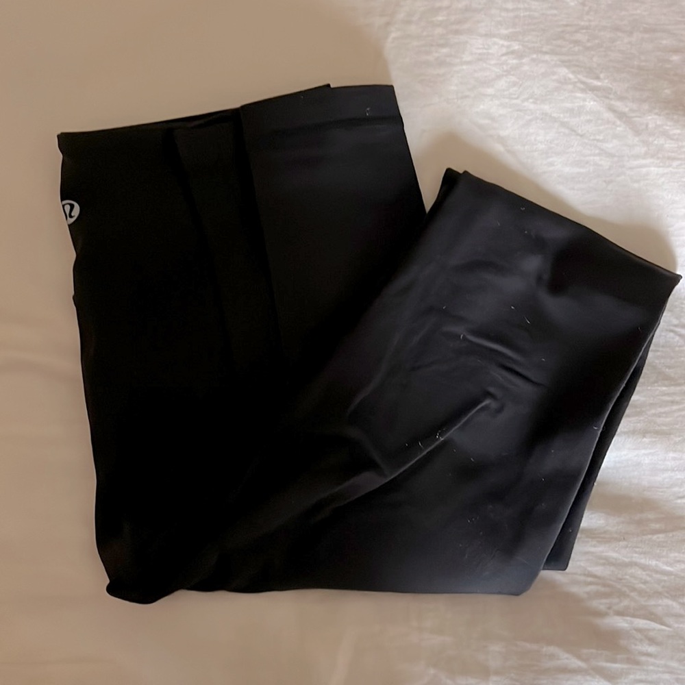 NWOT size 2 full length lulus
